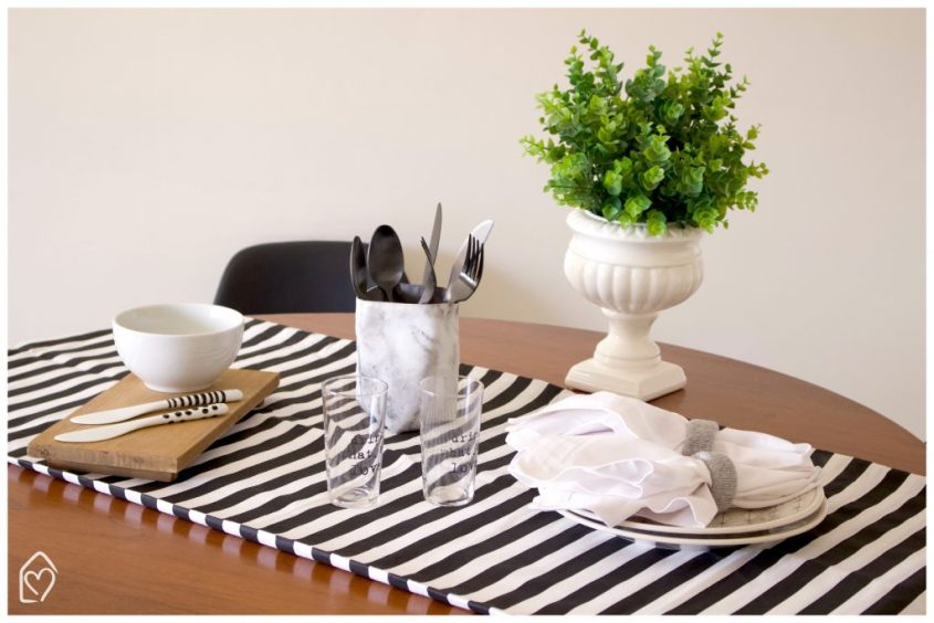 Mesa informal em p&b