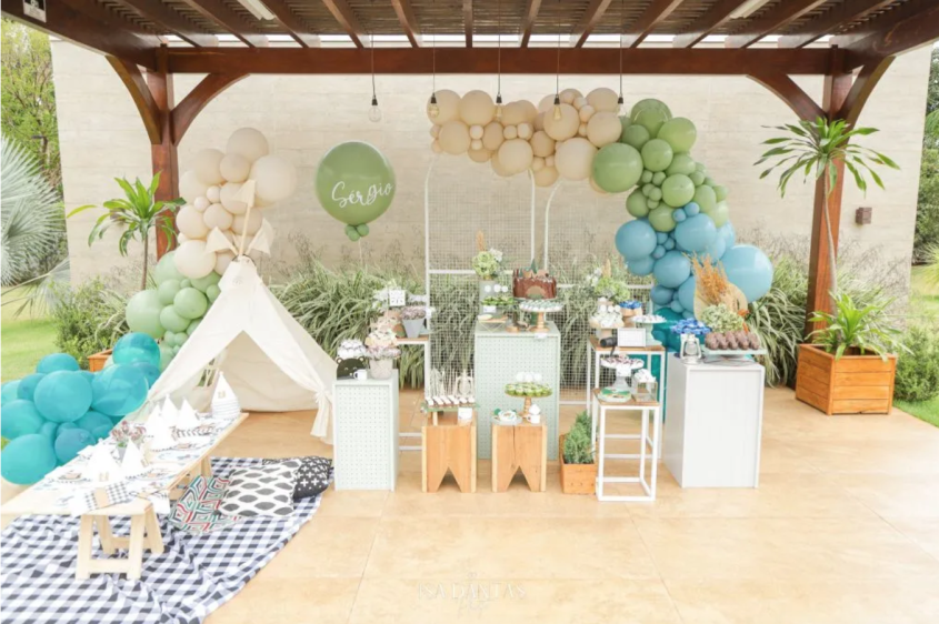 Camp Party — decoration ideas!